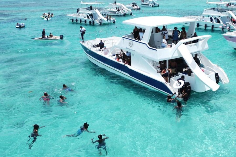 Party Boat at caribbean coast