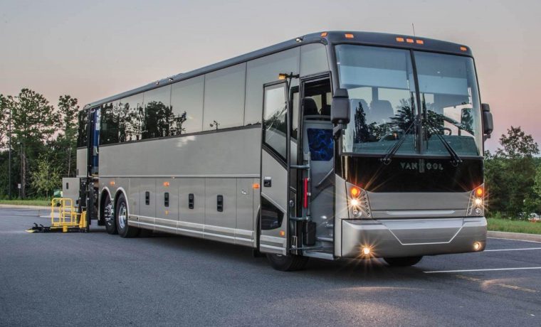Tourist Bus (17-21 PAX)